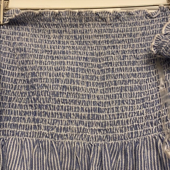 Off the Shoulder-Nautical - Picture 2 of 3